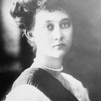 Marie-Adélaïde, Grand Duchess of Luxembourg